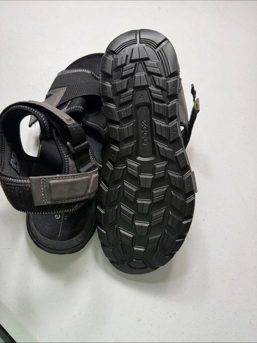 Ecco Men's Black and Gray Adjustable Outdoor Sandals